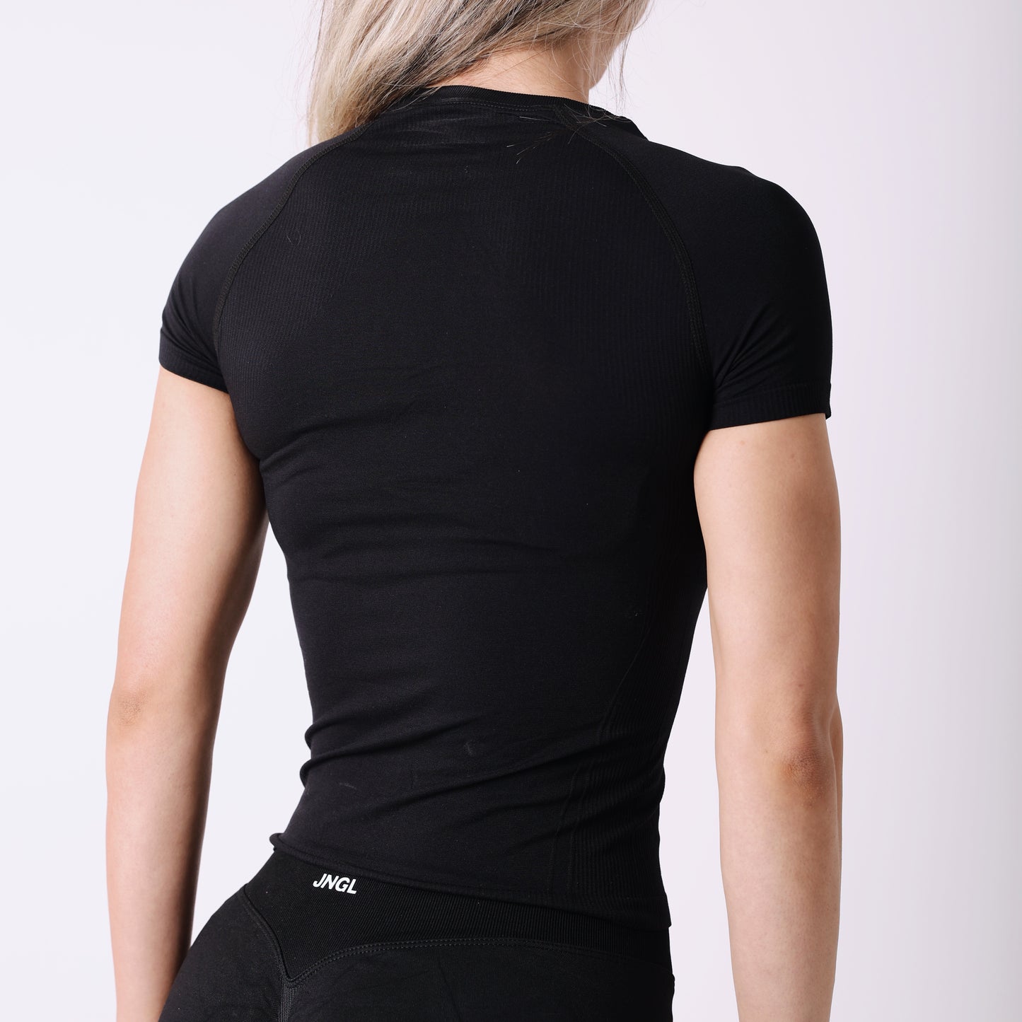 Avancer Neutral T
