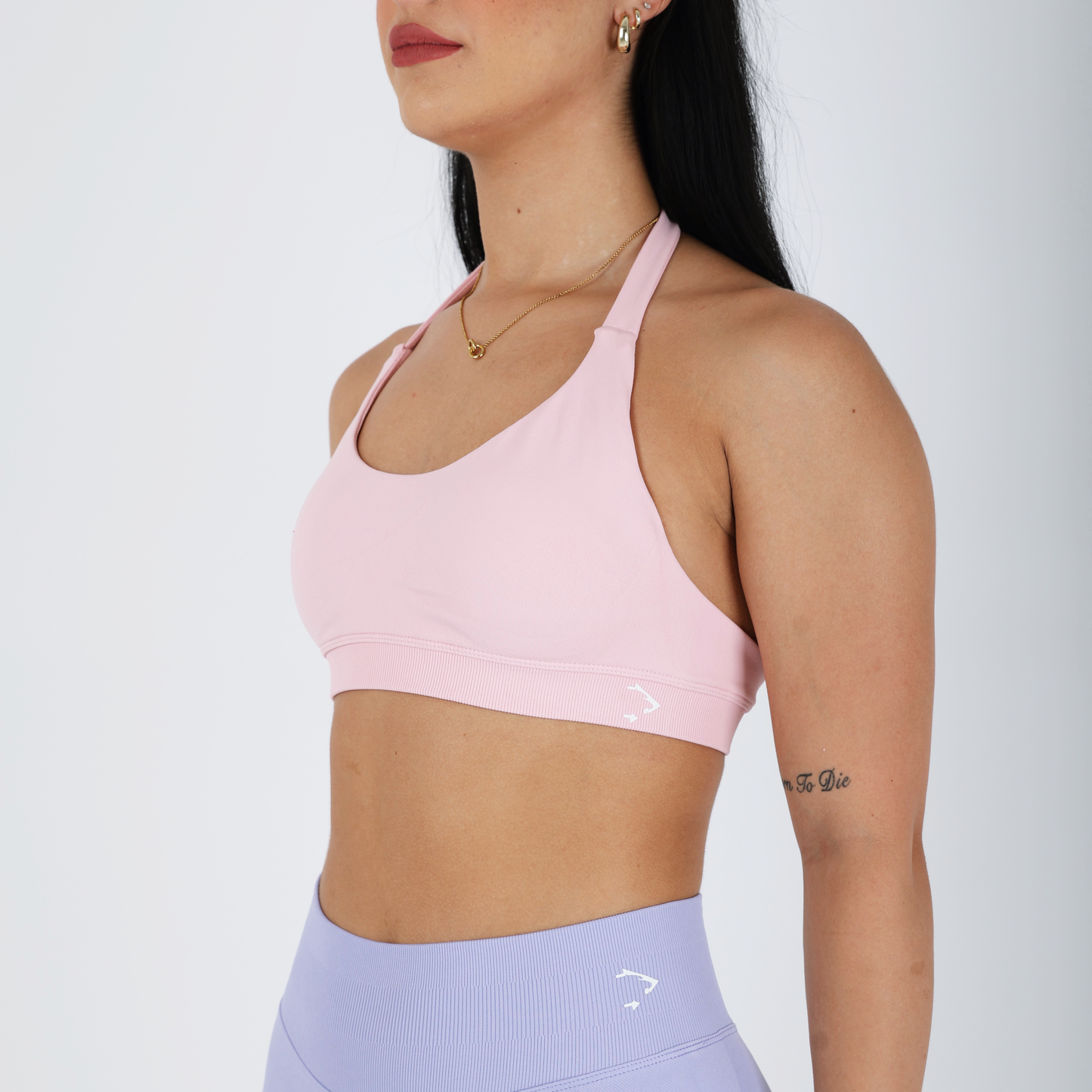 Avancer Seamless Halter Sports Bra
