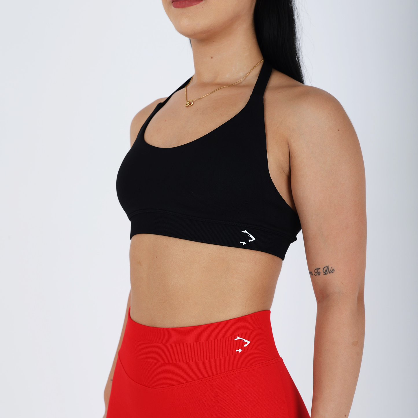 Avancer Seamless Halter Sports Bra