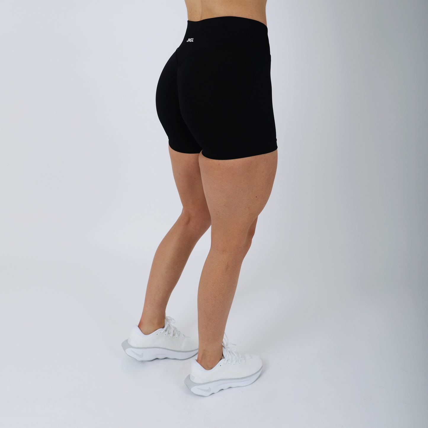 Avancer Seamless Shorts
