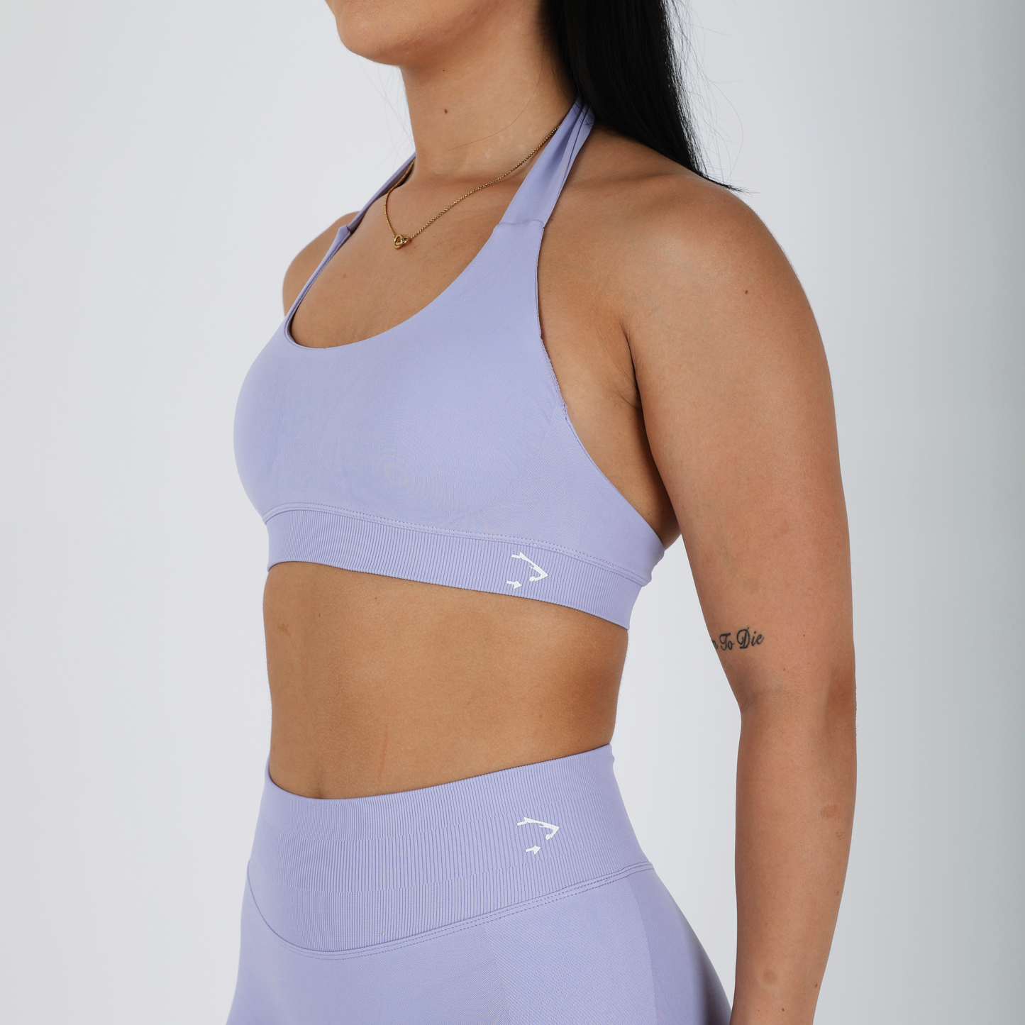 Avancer Seamless Halter Sports Bra