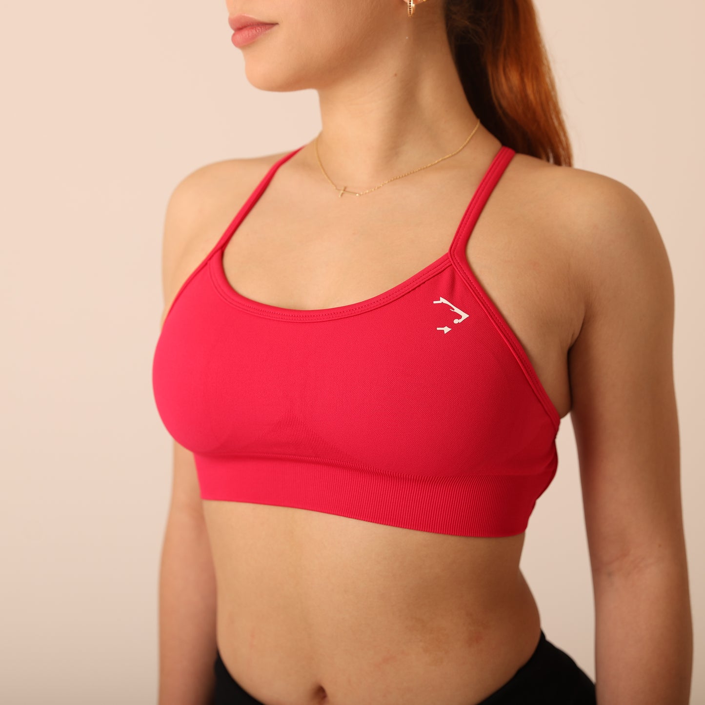 Avancer Double Cross Strap Sports Bra