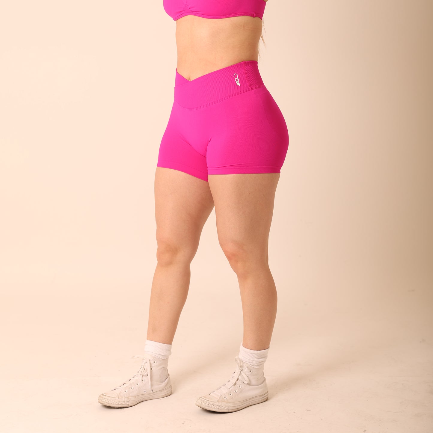 Intersect Seamless Shorts