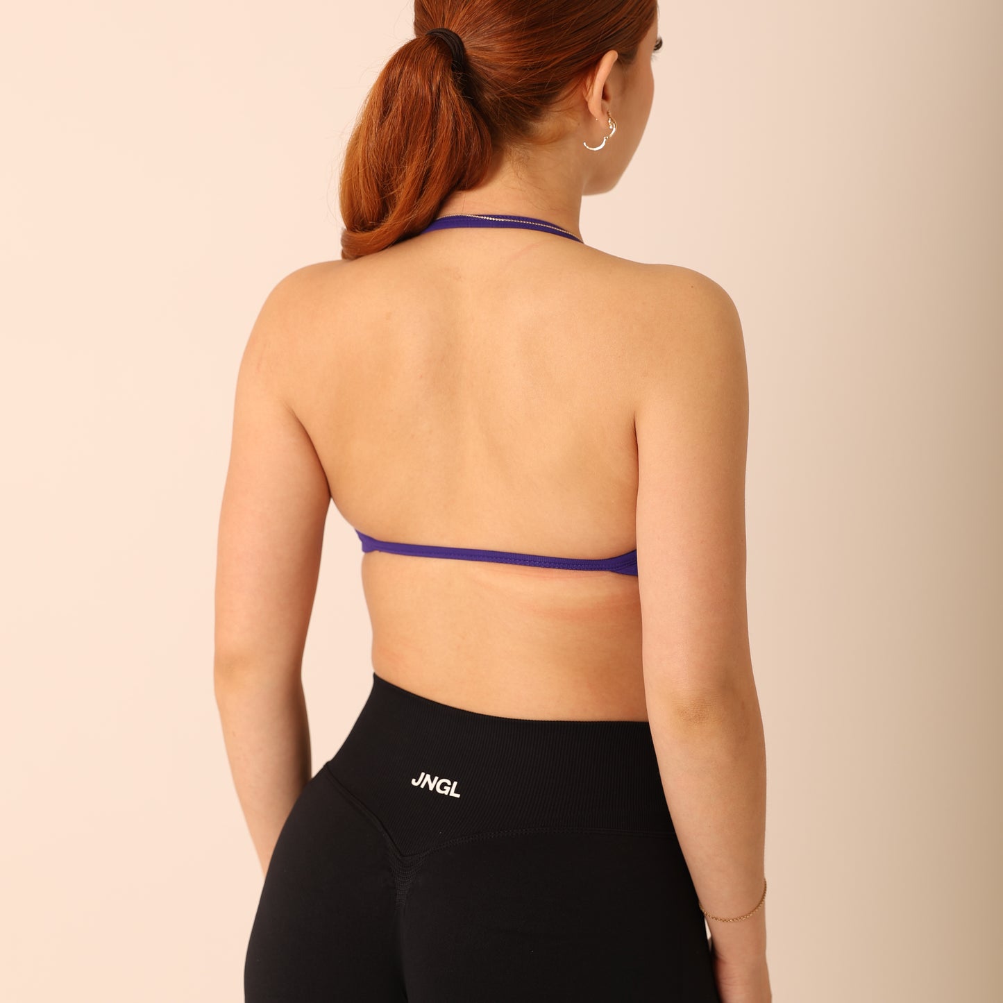 Avancer Seamless Thin Strap Scrunch Halter Sports Bra