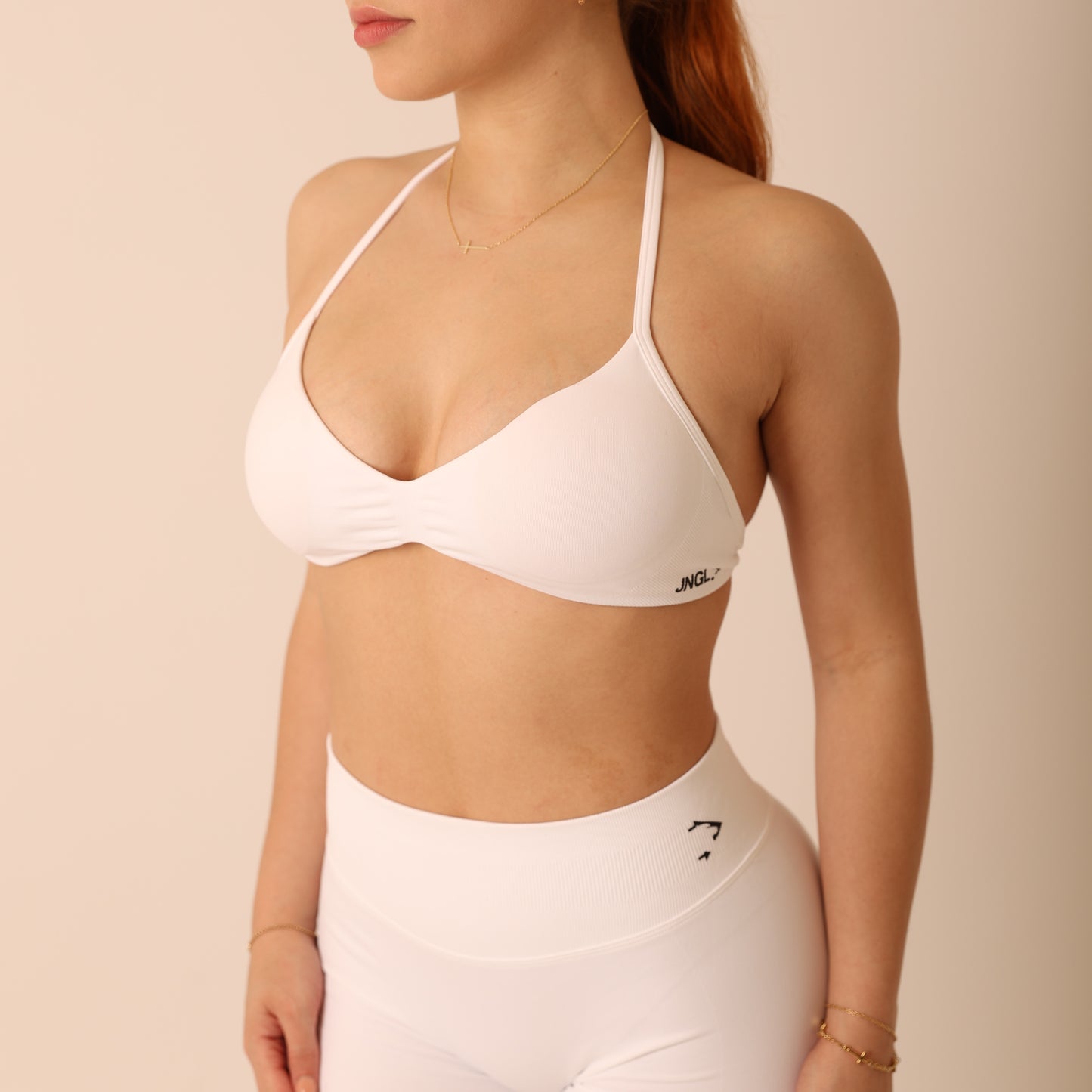 Avancer Seamless Thin Strap Scrunch Halter Sports Bra