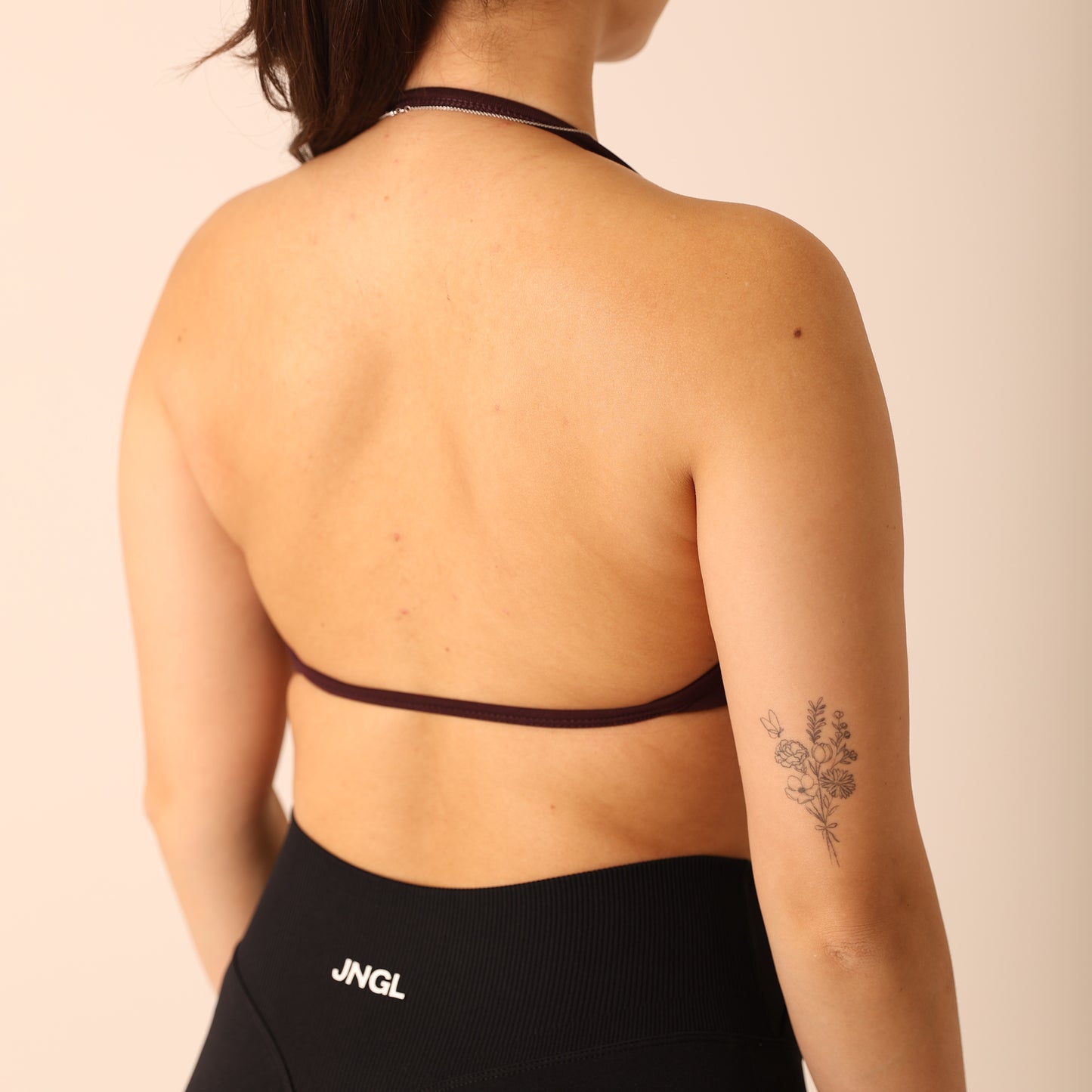 Avancer Seamless Thin Strap Scrunch Halter Sports Bra
