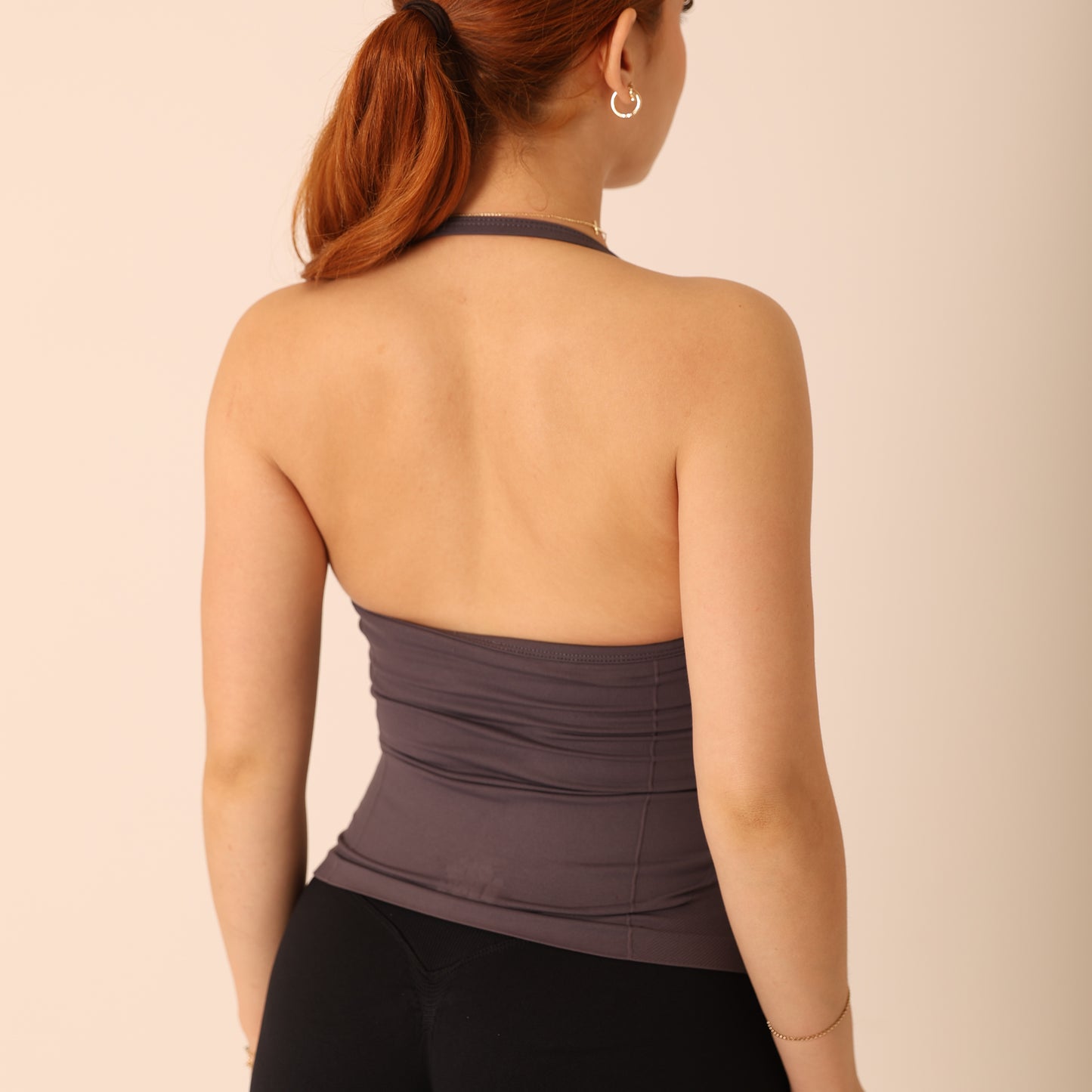 Avancer Seamless Thin Strap Scrunch Halter Top