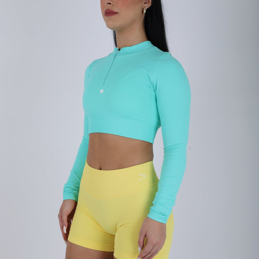 Versatile Seamless Cropped 1/4 Zip