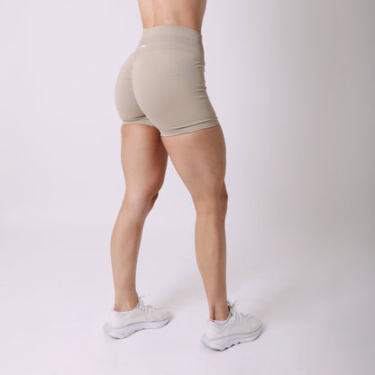 Avancer Neutral Seamless Shorts