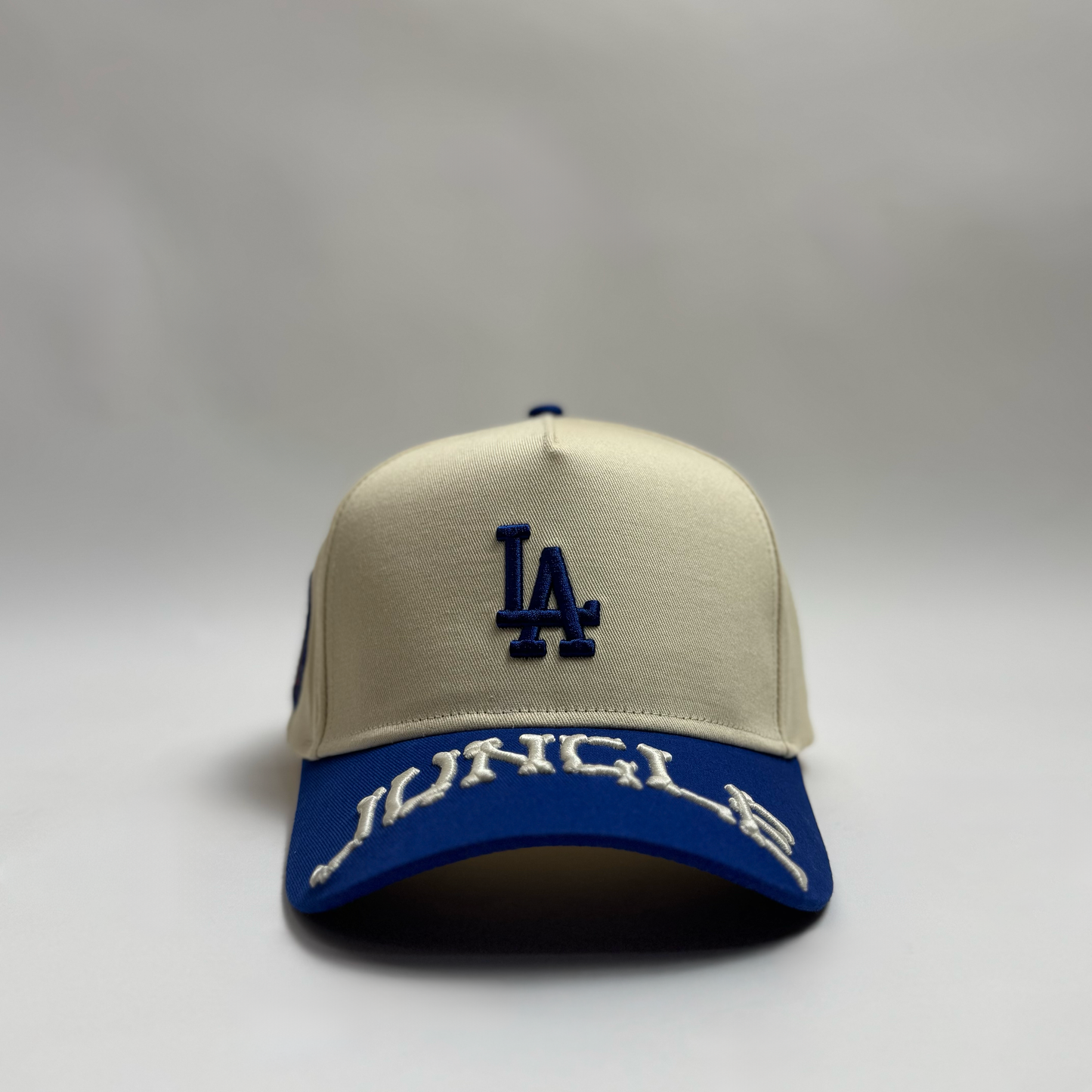 LA X JNGL CAP
